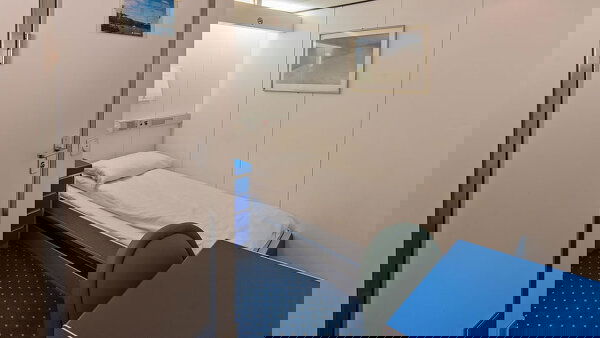 MS Richard With Cabin Image