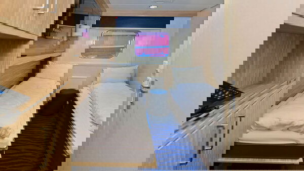 MS Richard With Cabin Image