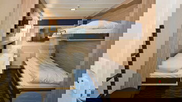 MS Richard With Polar Outside (Up to 3 Passengers)