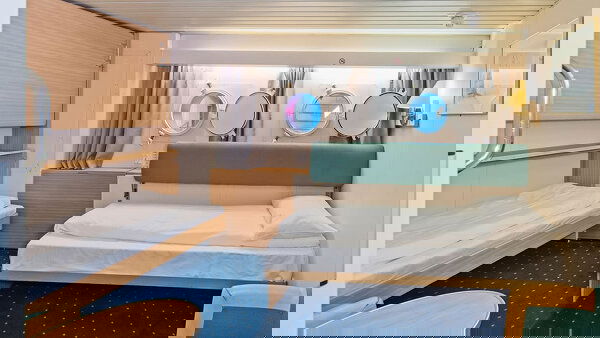 MS Vesteralen Cabin Image