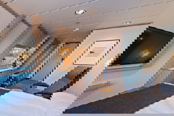 MS Roald Amundsen Cabin Image