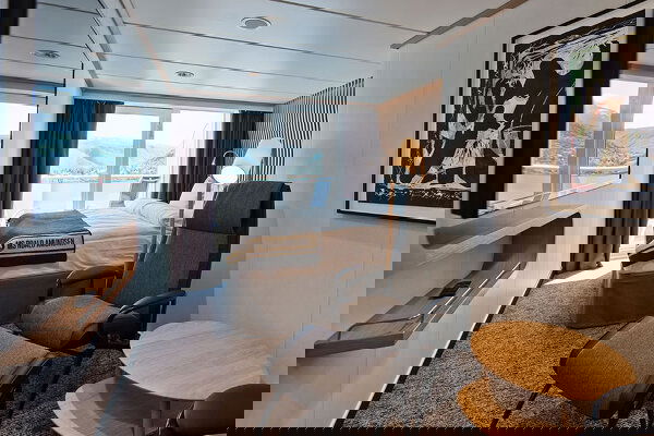 MS Roald Amundsen Cabin Image