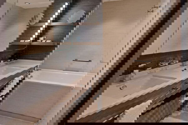 MS Roald Amundsen Cabin Image