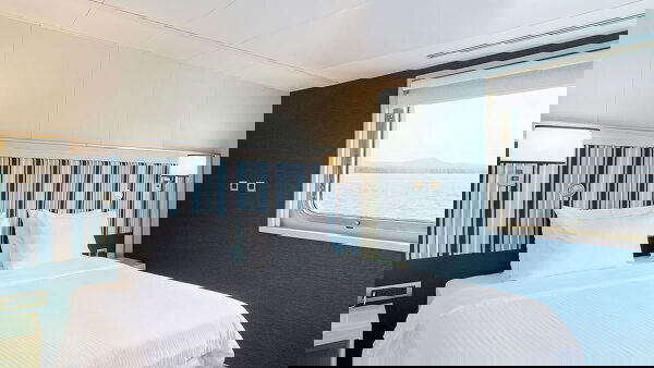 MS Santa Cruz II Cabin Image