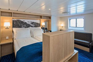 MS Spitsbergen Mini Suite (Up to 3 Passengers)