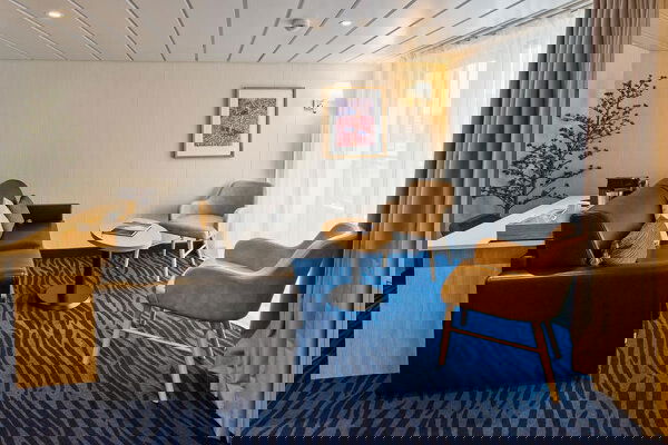 MS Spitsbergen Cabin Image