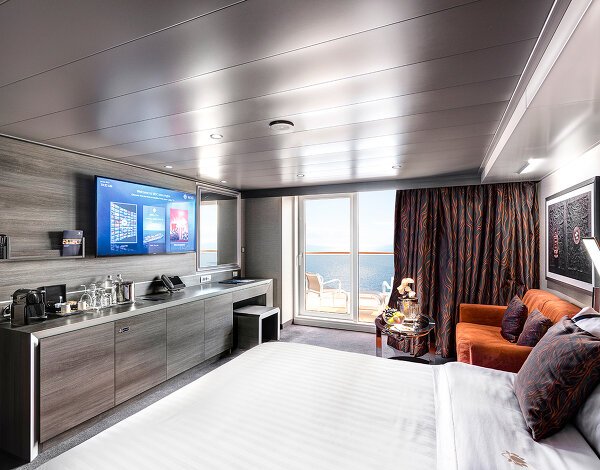 msc yacht club duplex suite with whirlpool euribia