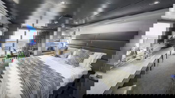 MSC Seashore MSC Yacht Club Deluxe Suite