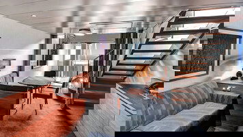 MSC Virtuosa MSC Yacht Club Duplex Suite with Whirlpool