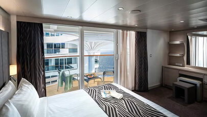 MSC World America Junior Suite with Promenade & Ocean View (Aurea)