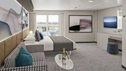 Norwegian Aura Club Balcony Suite