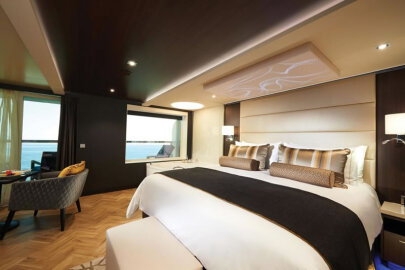 Norwegian Bliss Haven Penthouse Suite with Balcony