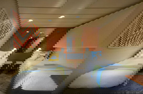 Norwegian Dawn Cabin Image