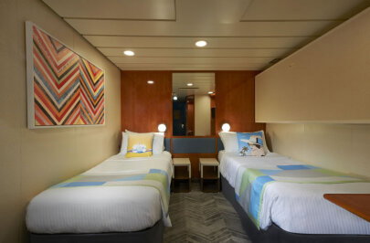 Norwegian Dawn Solo Inside
