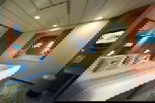 Norwegian Dawn Cabin Image