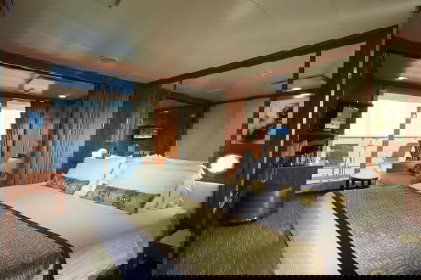 Norwegian Dawn Cabin Image