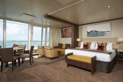Norwegian Dawn 2-Bedroom Deluxe Family Suite with Balcony