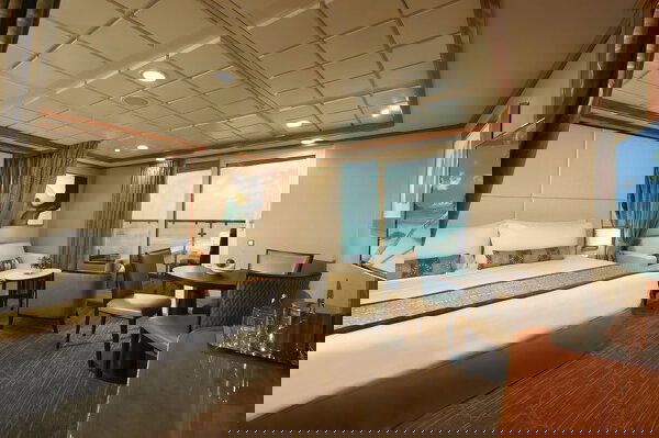 Norwegian Dawn Cabin Image