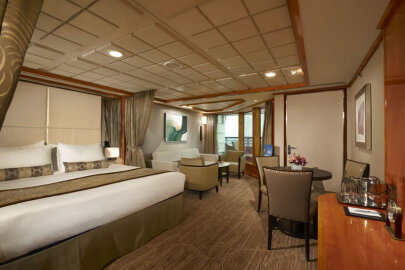 Norwegian Dawn Forward-Facing Penthouse with Large Balcony
