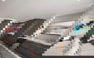 Norwegian Epic The Haven Courtyard Penthouse with Balcony