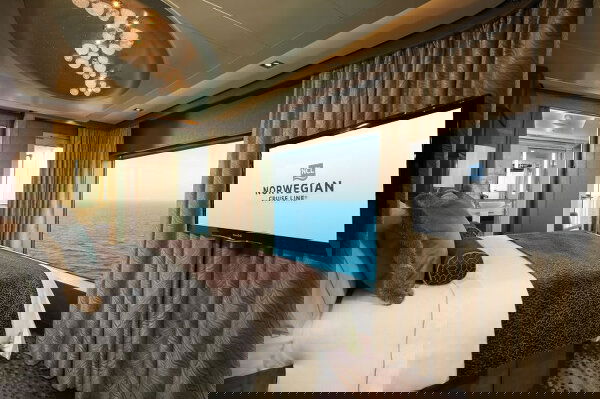 Norwegian Escape Cabin Image