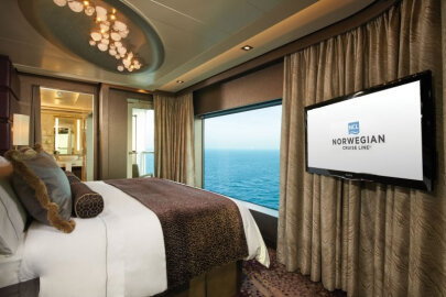 Norwegian Escape The Haven Deluxe Owner's Suite with Large Balcony