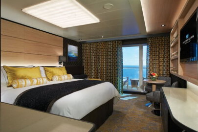 Norwegian Escape The Haven Courtyard Penthouse with Balcony