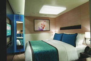 Norwegian Getaway The Haven Penthouse Suite with Balcony