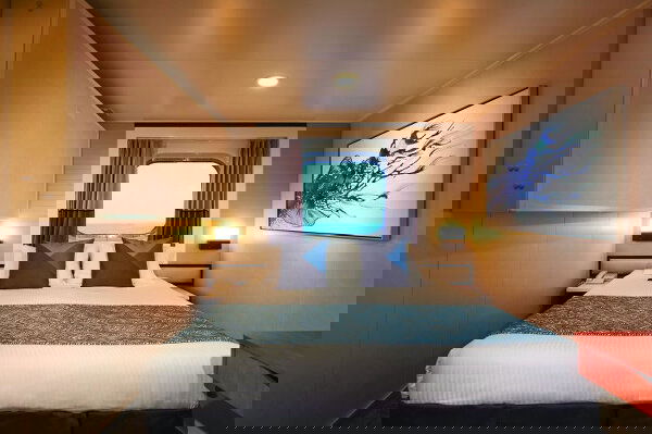 Norwegian Jade Cabin Image