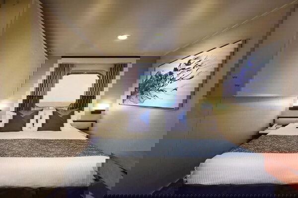 Norwegian Jade Cabin Image