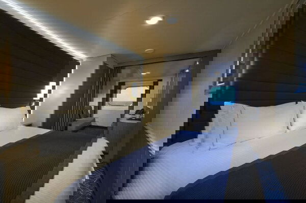 Norwegian Joy Cabin Image