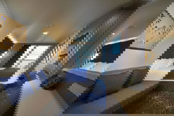 Norwegian Joy Cabin Image