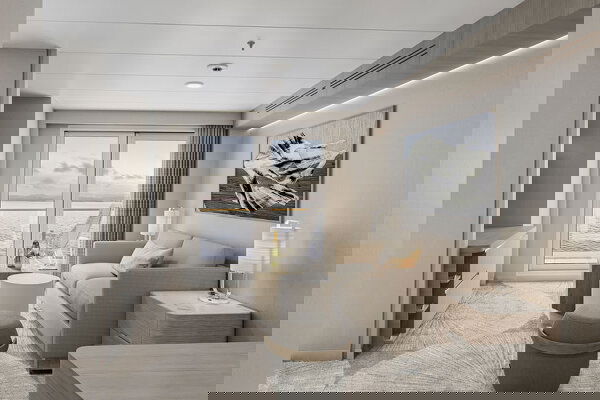 Norwegian Luna Cabin Image