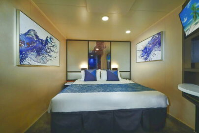 Norwegian Pearl Inside