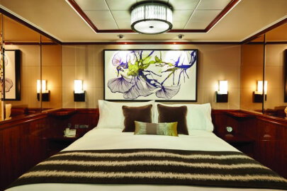Norwegian Pearl The Haven Owner's Suite with Large Balcony