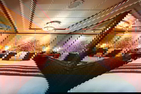 Norwegian Pearl Cabin Image