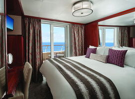 Norwegian Sky Aft-Facing Penthouse with Master Bedroom & Large Balcony