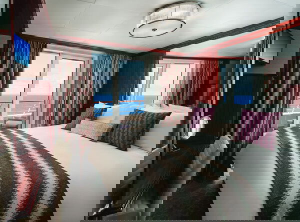 Norwegian Sky Cabin Image