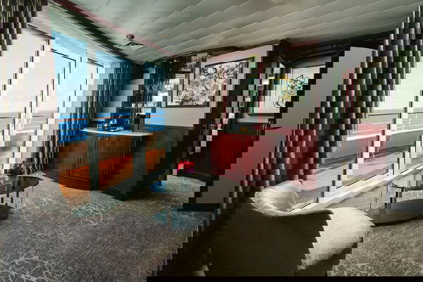 Norwegian Sky Cabin Image