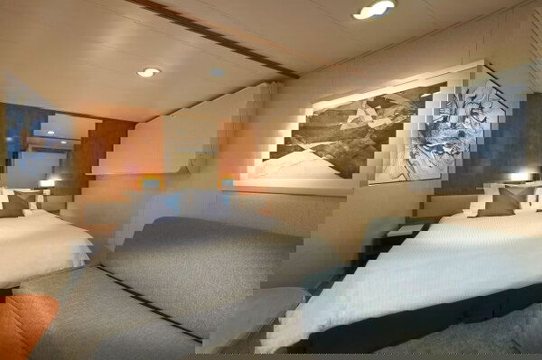 Norwegian Sun Cabin Image