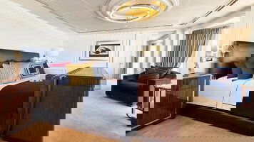 Oceania Allura Owners Suite