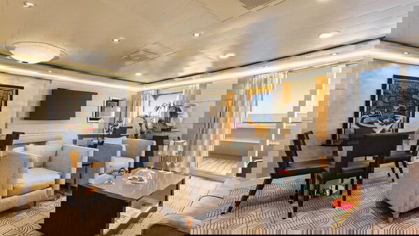 Oceania Marina Cabin Image