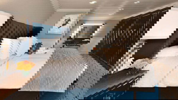 Oceania Regatta Cabin Image