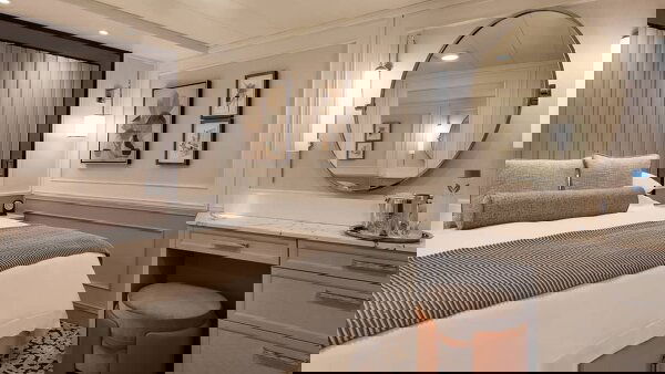 Oceania Riviera Cabin Image