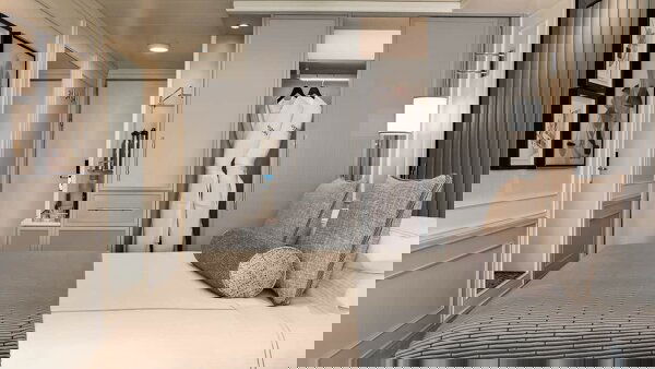 Oceania Riviera Cabin Image