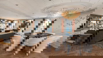 Oceania Sonata Owners Suite