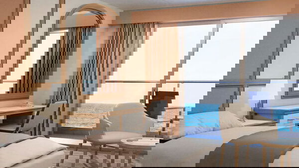 Pacific Encounter Cabin Image