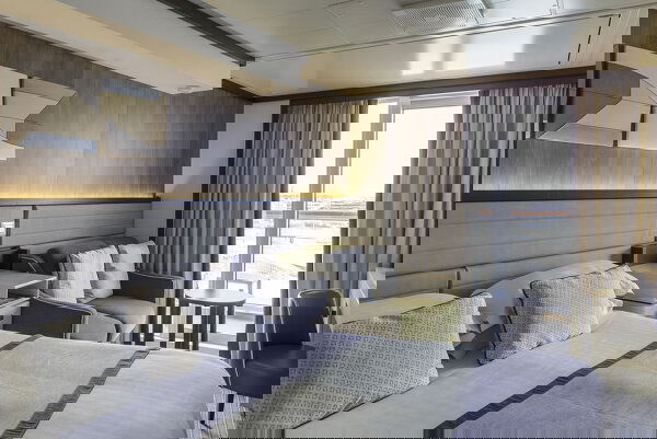 Britannia Cabin Image