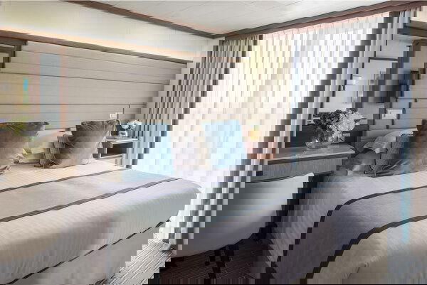 Britannia Cabin Image