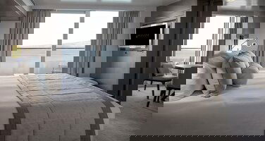 L'Austral Owner's Suite